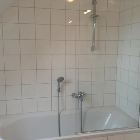 Villa Engstler - Appartments Velden am Wörthersee Room photo